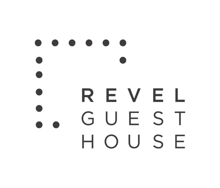 Revel Guest House - The Place For Merriment Canmore Exterior foto